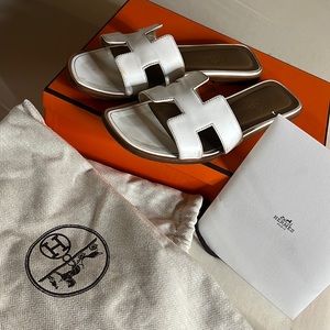 Hermes Oran size 6.5